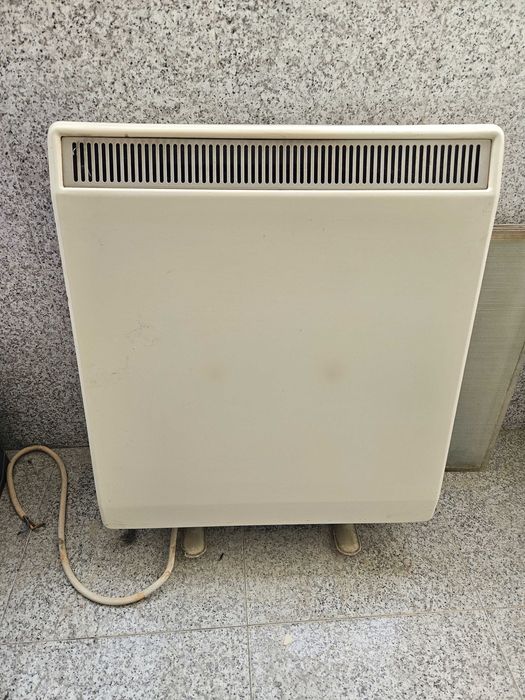 Aquecedor cerâmico elétrico antigo