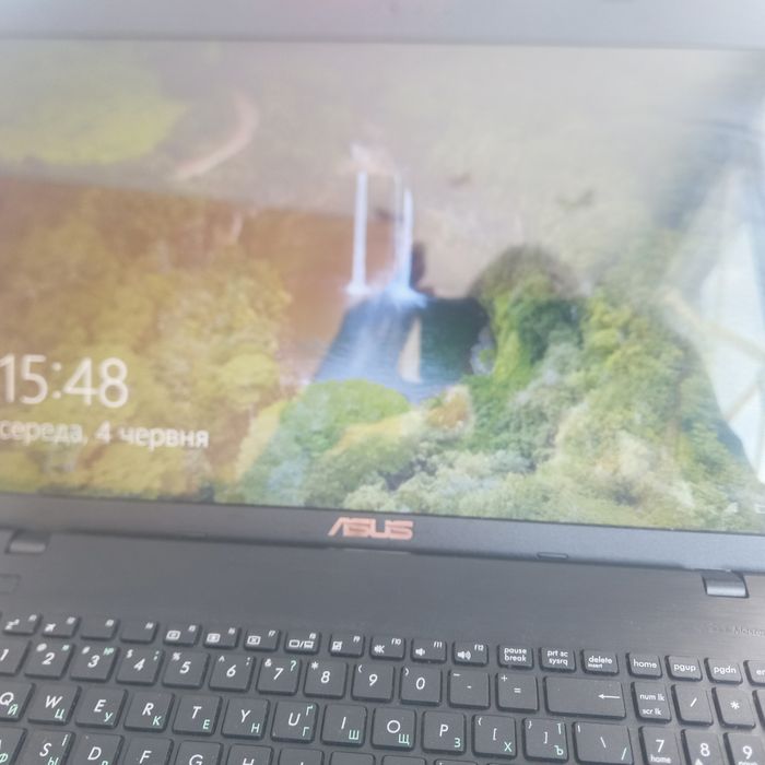 Продам ноутбук Asus X751S