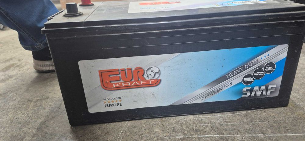 Акумулятор стартерний 230Ah (+/-) EUROKRAFT TRUCK SMF