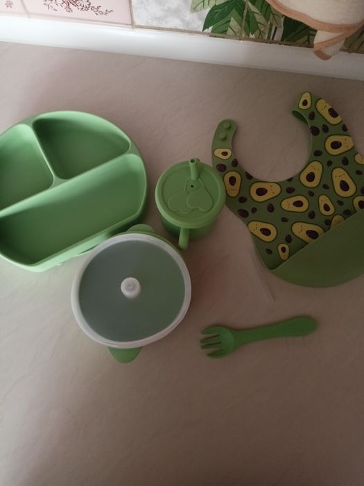 Дитячий посуд,  без запаху