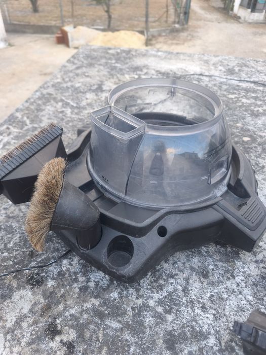 Acessórios para máquina/aspirador Ritelo.  O recipiente já não está disponível