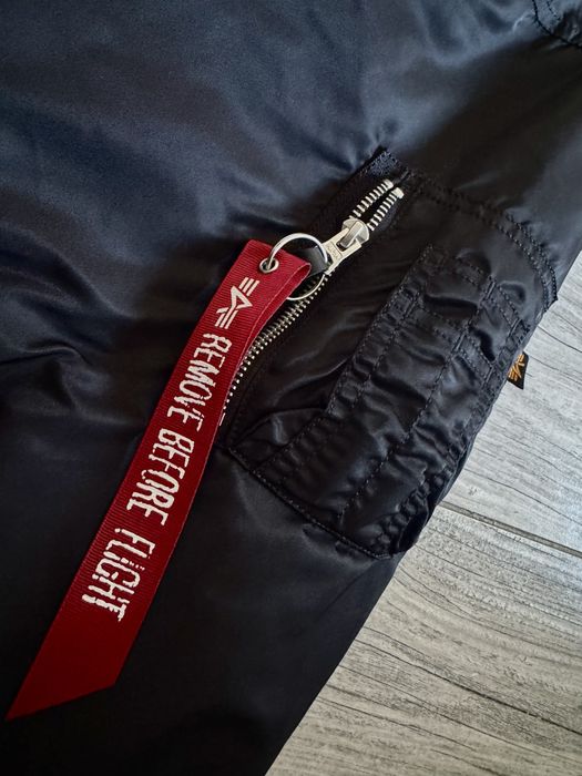 оригинал бомбер MA-1  alpha industries U.S.A.