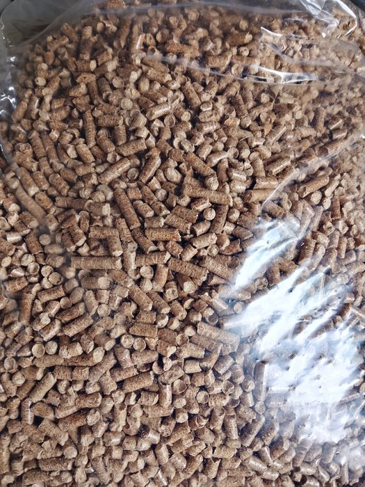 Pellet w workach 15 kg dostępny