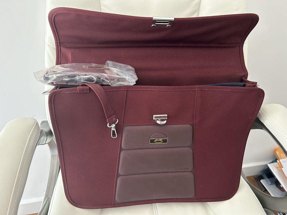 Mala executiva marca Ghepard, nova