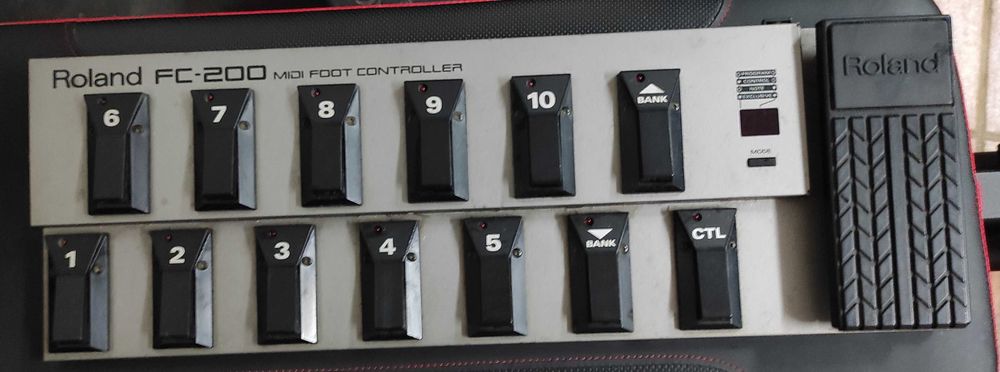 Controlador MIDI Roland FC-200 Gondomar • OLX.pt