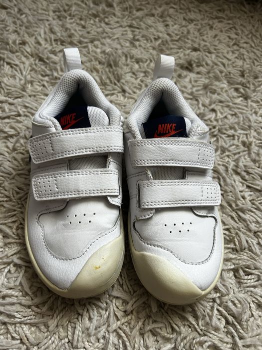 Nike кросівки 26 розмір,15см стілка