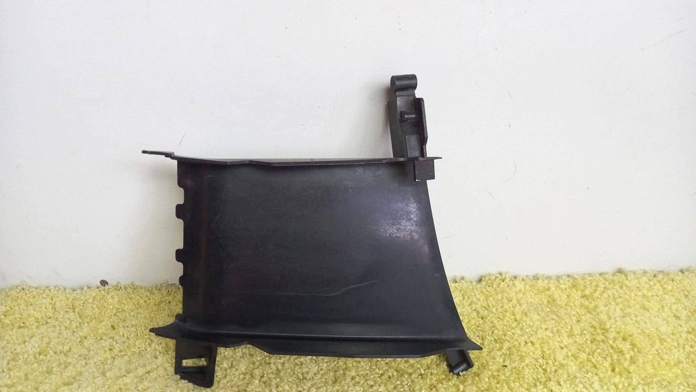kierownica powietrza przód prawa audi q2 81a 16r-