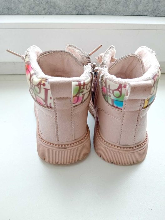 Ботінки весняні,чобітки 23р 15см