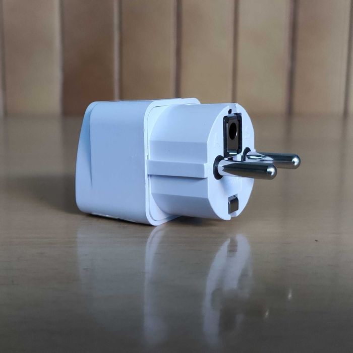 Adaptador Viagem Universal para EU Europeu