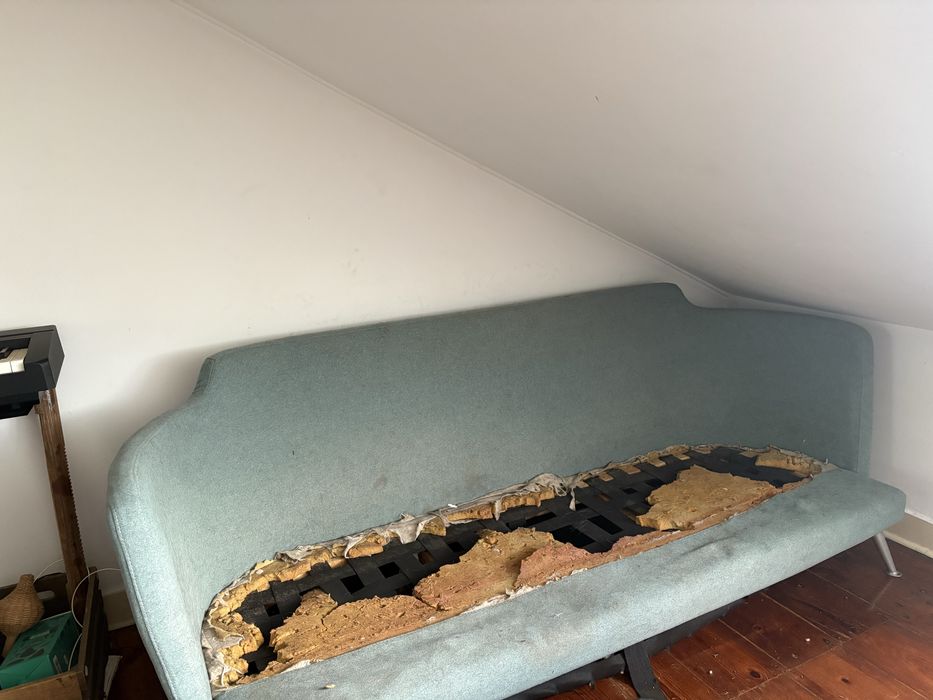 DOU sofa vintage azul - para recuperar