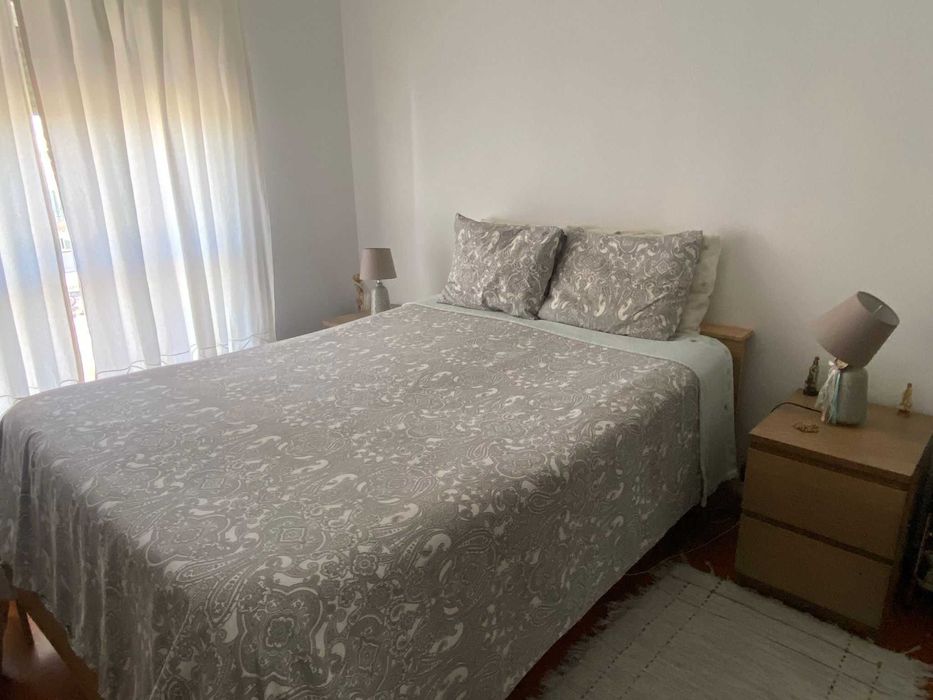 Alugo Quarto - Sarilhos Grandes - Montijo