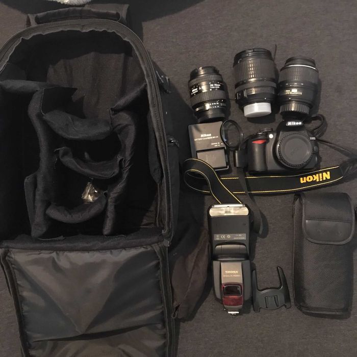 Maquina fotográfica NIKON 3100