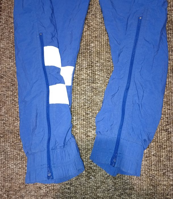 Продам вінтажні штани від Nike.