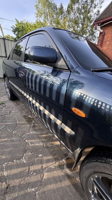Автомобіль Mazda 626 GF 1998