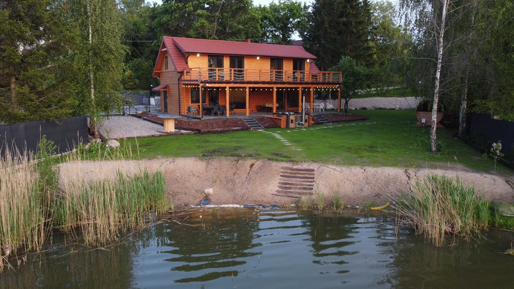 Mazury, dom nad jeziorem, 7 pokoi, sauna, jaccuzi, linia brzegowa