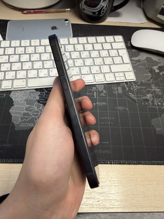 Продам iPhone 15 Pro Max 256ГБ