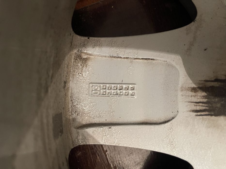 Продам диск б/у на BMW 7j/R18 .