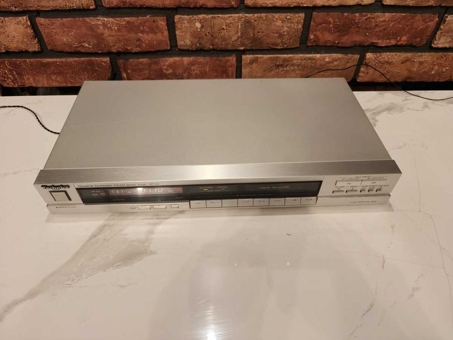 TECHNICS ST-G4 ! Porządny tuner radiowy ! Srebrny