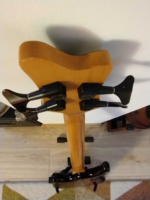 Gitara basowa Fenix Bass 1989 by Young Chang Korea 1991r