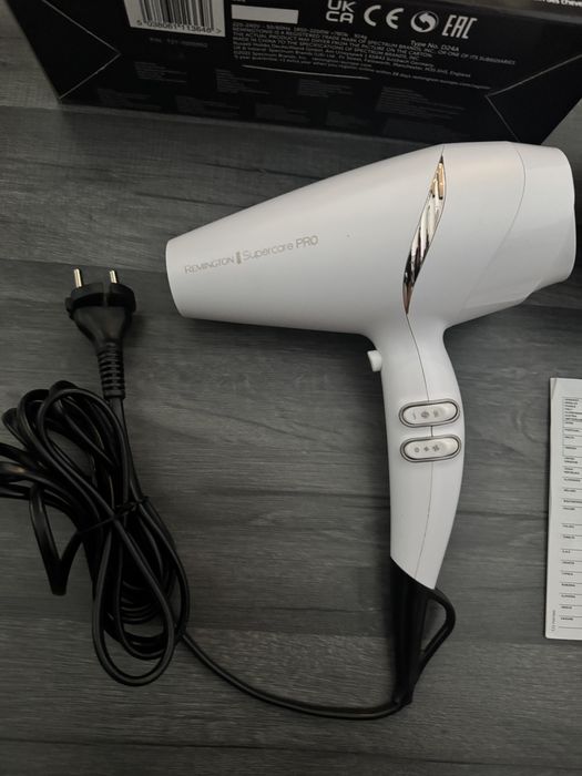 Suszarka do wlosow z jonizacją remingtown jak nowa