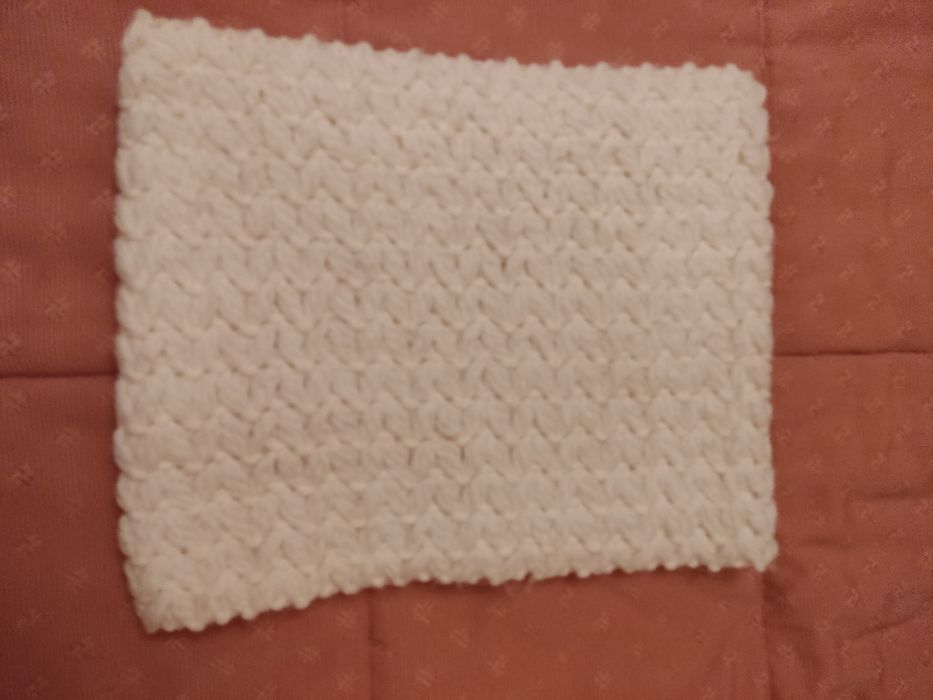 Cachecol em lã branco