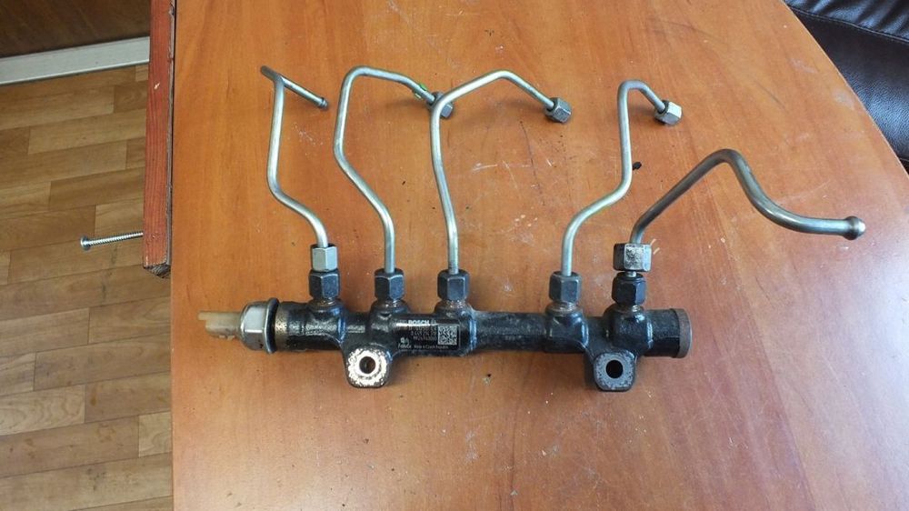 LISTWA WTRYSKOWA CITROEN C3 18R 1.6 HDI 9824940080