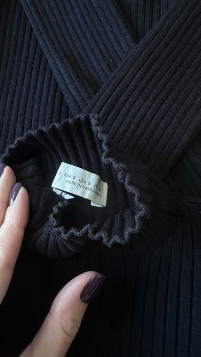 Чорна кофта зара С