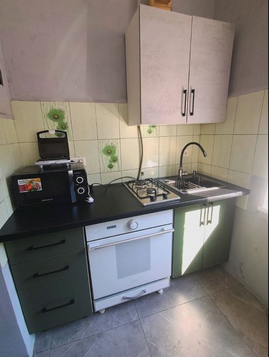 2кімн. Головна 600грн. 1-4 чол.