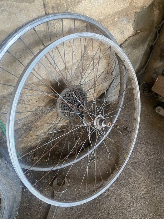 quadro de biciclata e par de aros26