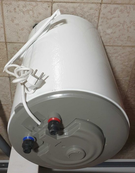 Baxi - cilindro 30 litros - nunca ligado - Redução de Preço