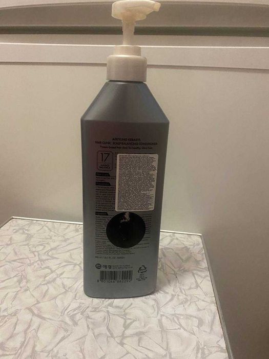 Кондиціонер Kerasys hair clinic system balancing conditioner 600мл