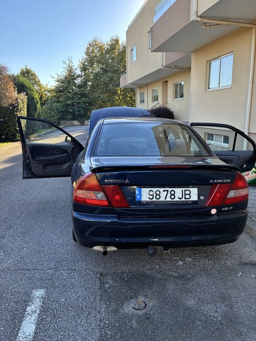 Vendo mitsubishi lancer de 1997 para peças ou utilização