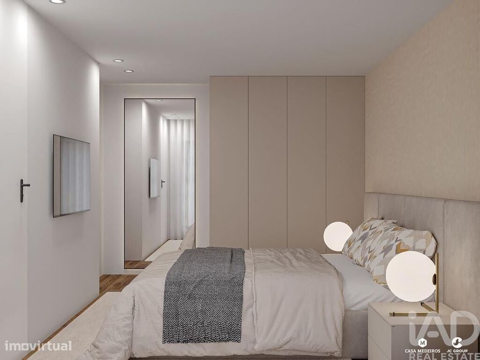 Apartamento T2 em Armação de Pêra de 81,00 m2