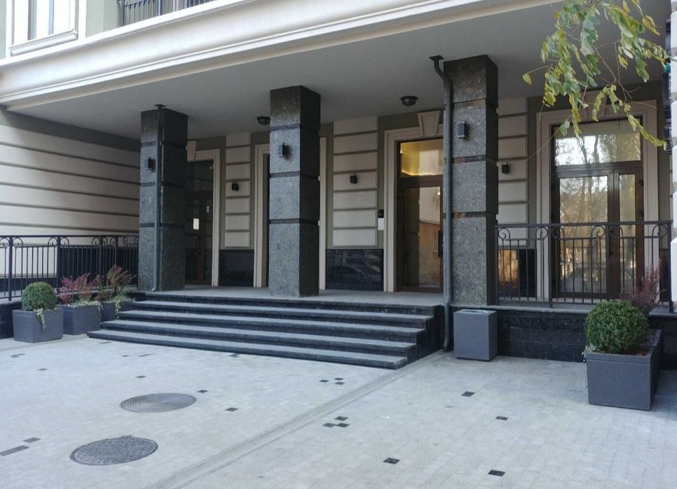 Гефест! Продам однокомнатную квартиру 50 м в центре Одессы, ЖК Аполлон