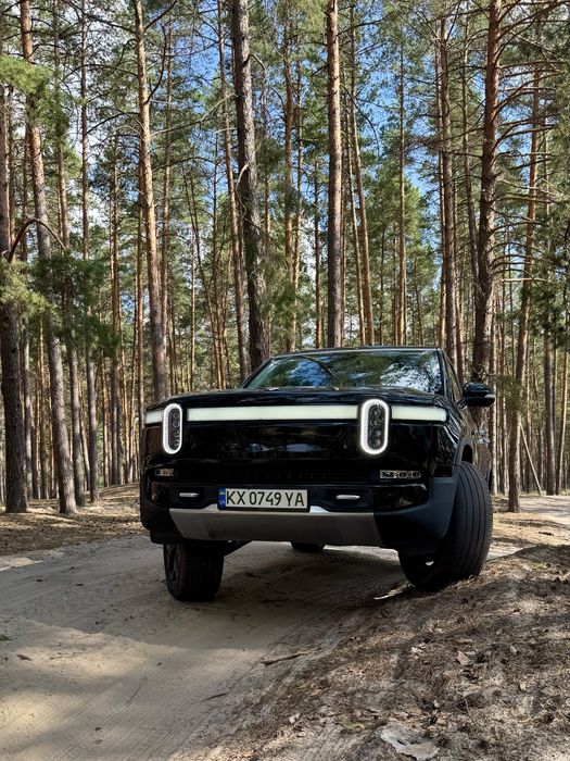 Rivian R1S Launch Edition 2023