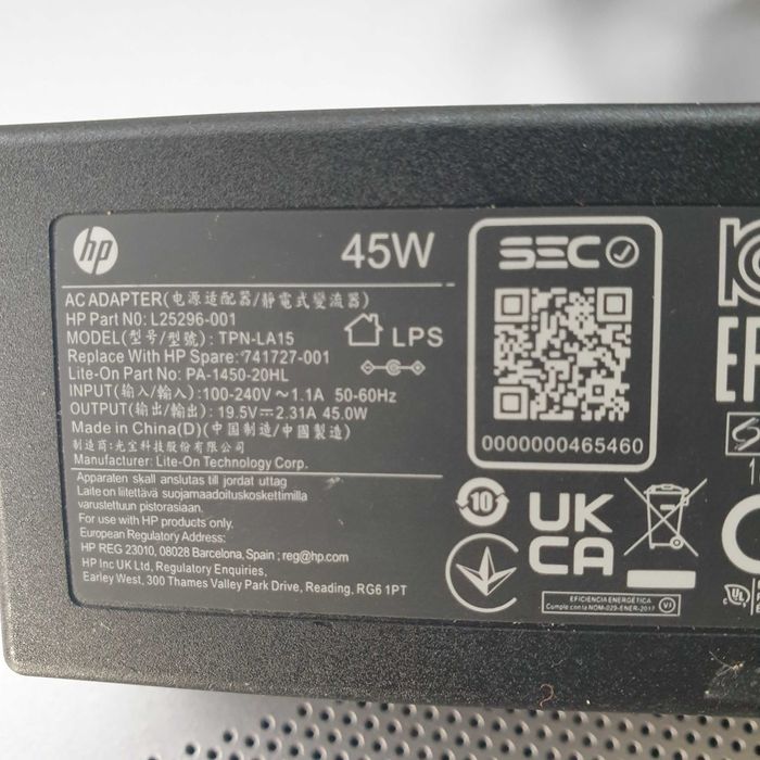carregador HP ponta fina 45W, 19,5V 2,31A original sem anomalia