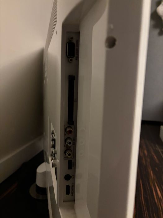 Telewizor Led Sharp LC-37LE320E