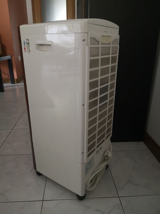 Humidificador/Ionizador/Quente /Frio