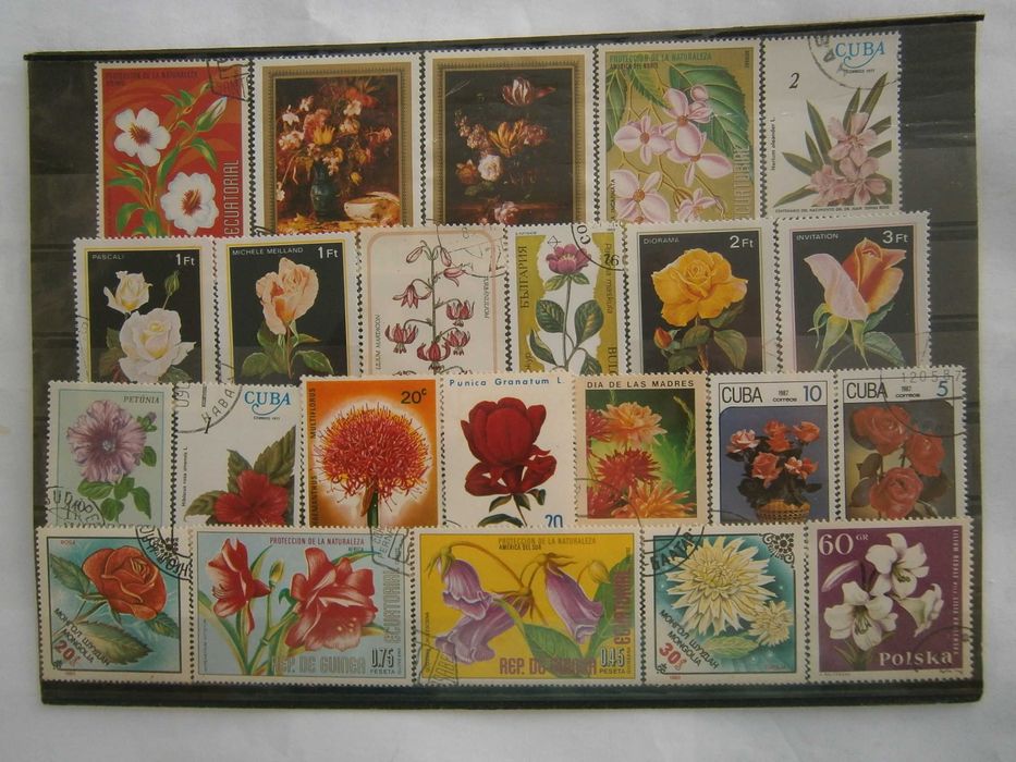 52 selos do tema Flores todos diferentes