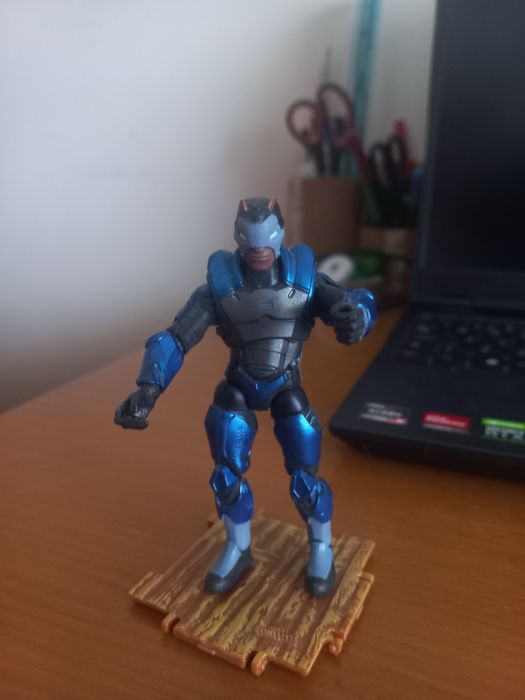 Figura Fortnite Oficial