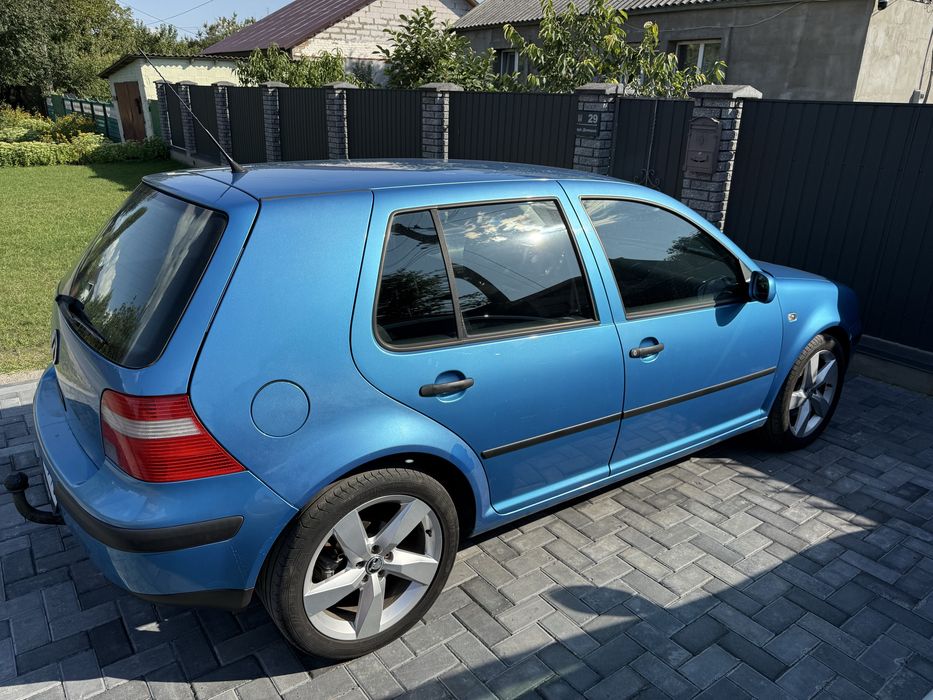 Volkswagen Golf 4