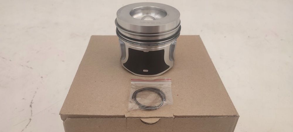 EVOQUE VELAR 2.0D 204DTD TŁOK PIERŚCIENIE PISTON