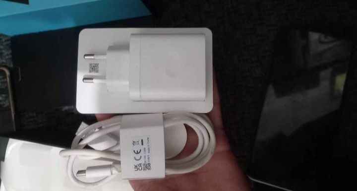 Oppo A57. 4GB. como novo