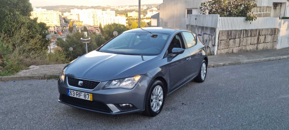 SEAT Leon 1.6 TDI 105cv Style 2013