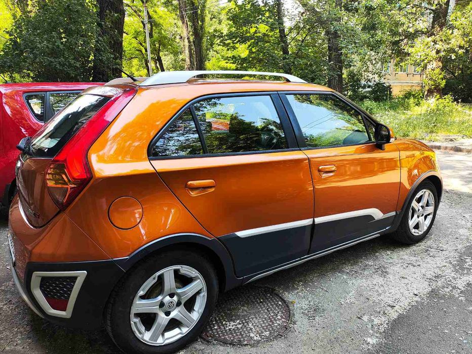 Продам автомобіль MG 3  CROSS