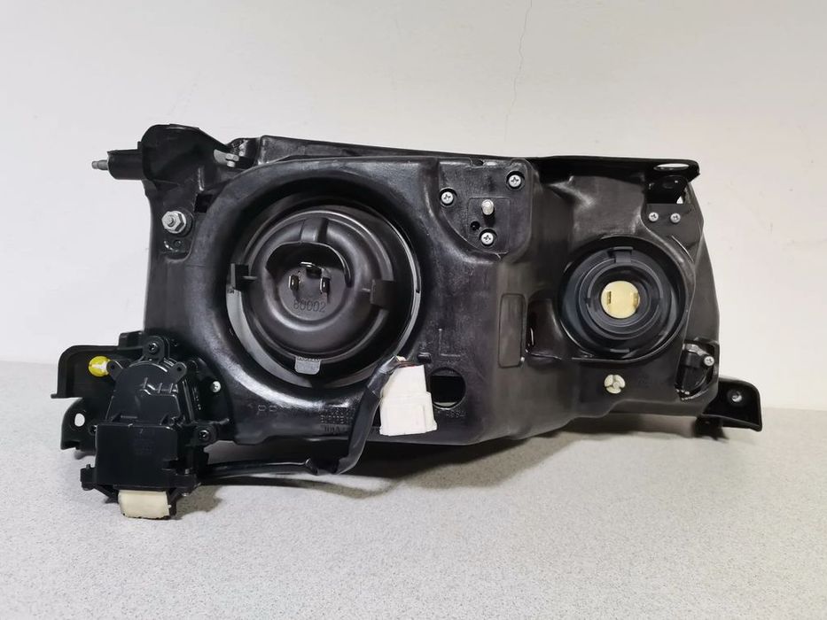 lampa reflektor lewy lexus ls 89-94 koito oryginał europejski