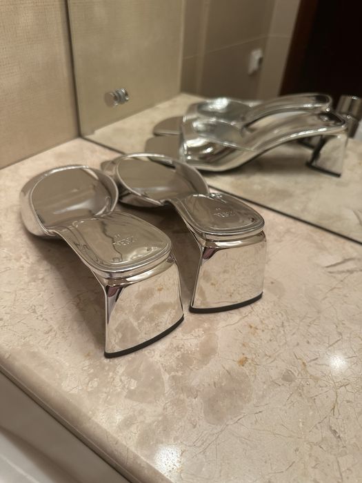 Zara новые
