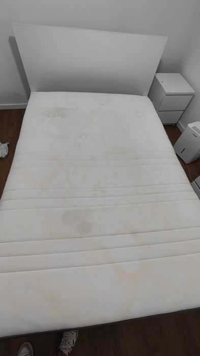 Colchão IKEA 140x200