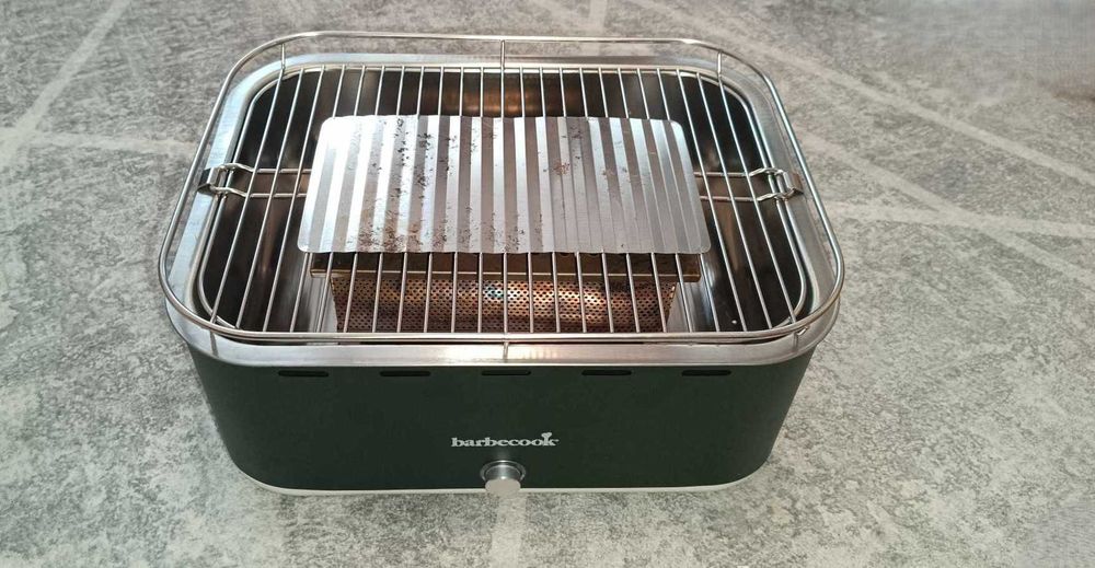 Carlo przenośny grill węglowy stołowy z wentylatorem i torbą