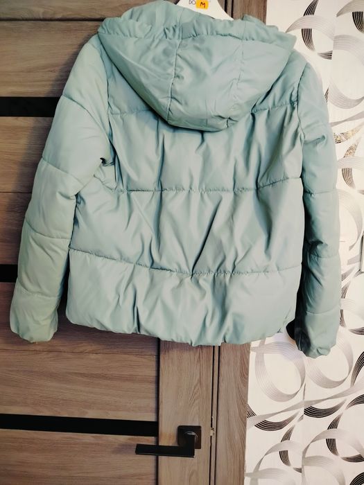 Жіноча тепла куртка 44 розмір